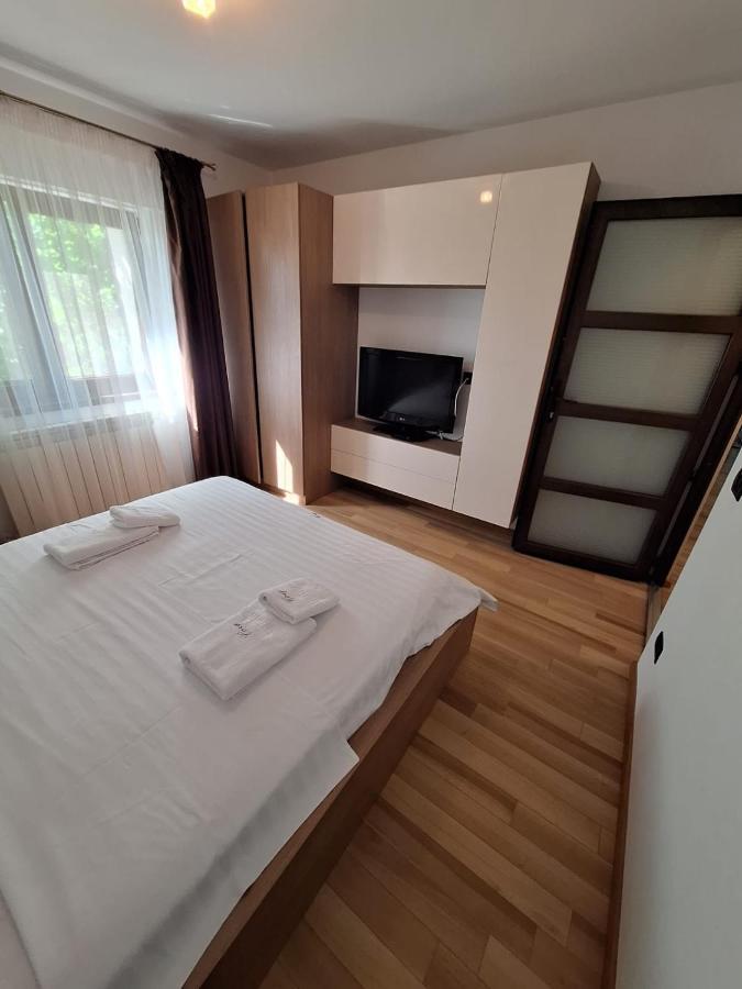 Urban George Enescu 4 Beedroom Apartment Suceava Exterior photo